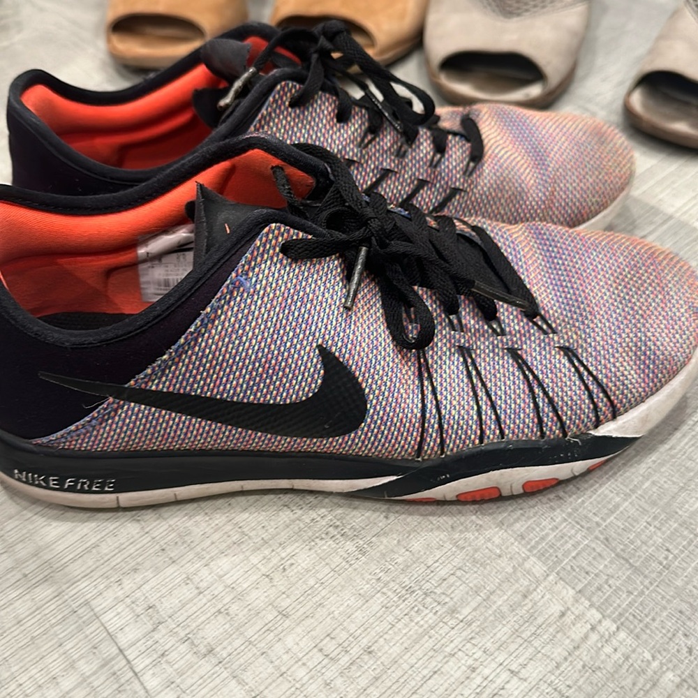 Rare Nike shoes great condition a little wear